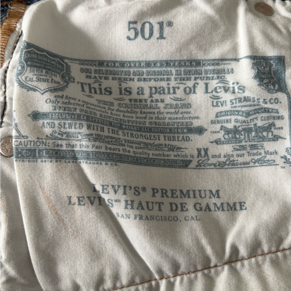 Levi's 501 Big E Premium Distressed Cutoff Denim Shorts - Blue 27 - Picture 12 of 16